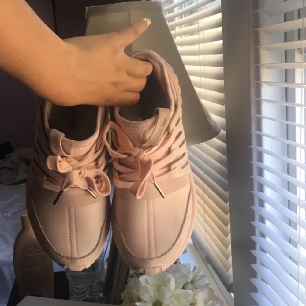 Custom adidas - Picture 2 of 4